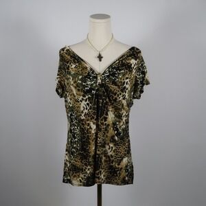 American City Wear Womens Leopard Print Twist Front V Neck Short Sleeve Top